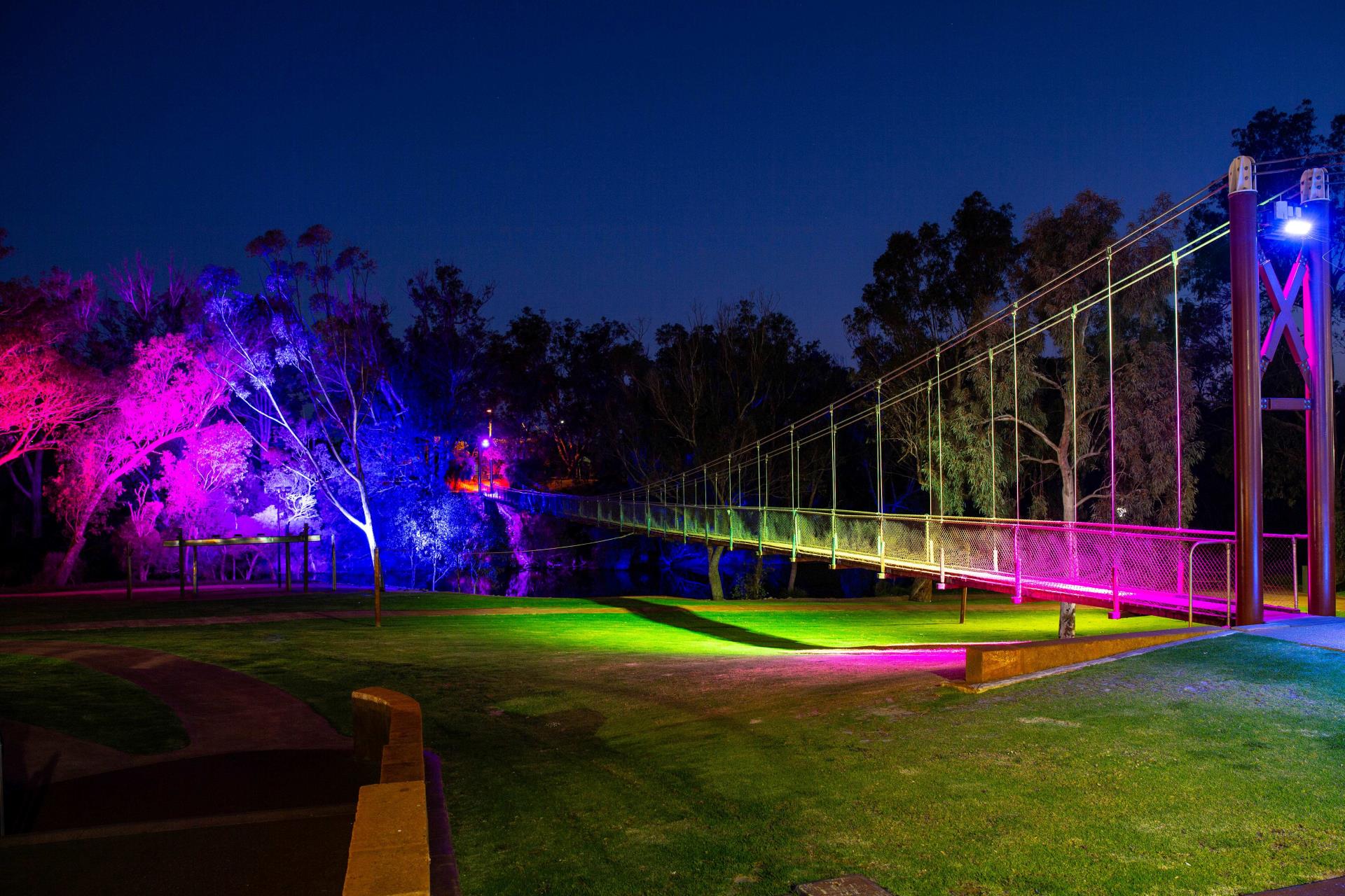 Pinjarra Pedestrian Bridge Lighting